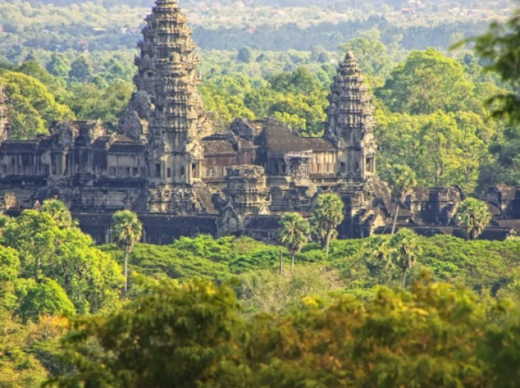 Angkor Wat Sunrise Bike Tour